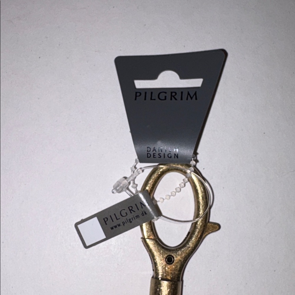 NWT Pilgrim Gold Keychain with Red Heart and Star Charms - Picture 3 of 6